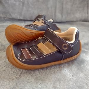 Ugg Toddler Boy's Santore Brown Tan Leather Shoe Size 6